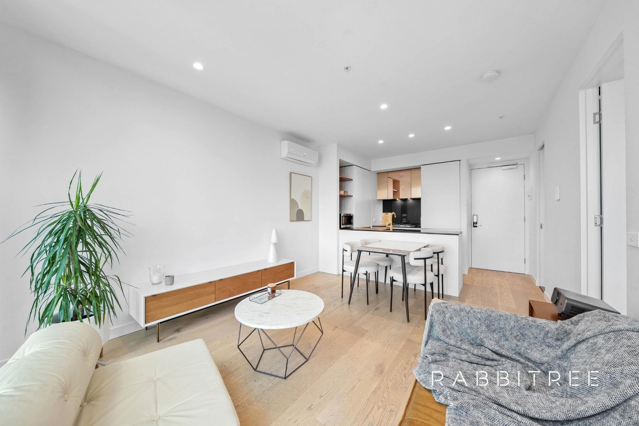 5110/228 La Trobe Street, Melbourne